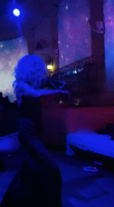 Ute Passionflower performing her composition 'I Believe in G' on her carbon fibre 5 string violin at supperclub Amsterdam