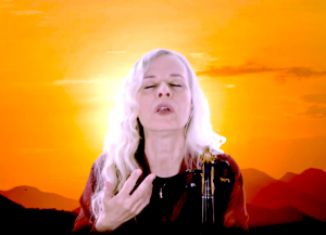 Violinist Ute Apfelstedt Passionflower sings and plays live on Insight Timer